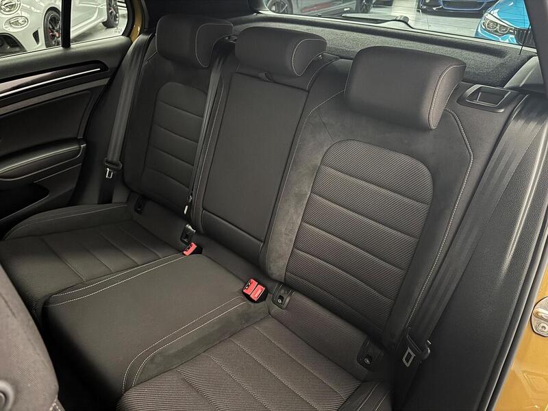 Volkswagen Golf 2.0 TSI R Hatchback 5dr Petrol DSG 4Motion Euro 6 (s/s) (310 ps) - U654