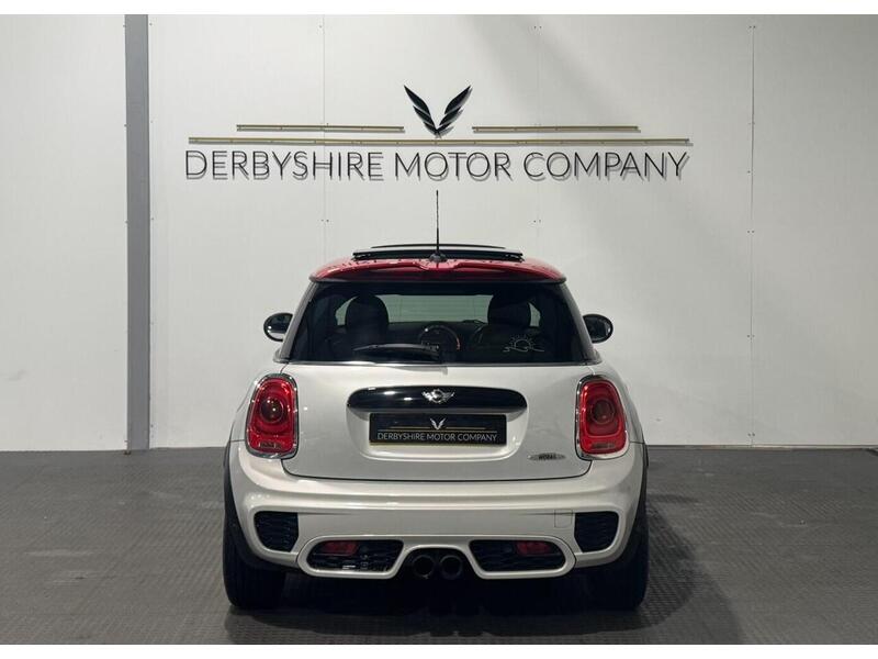 MINI Hatch 2.0 John Cooper Works Hatchback 3dr Petrol Auto Euro 6 (s/s) (231 ps) - U660