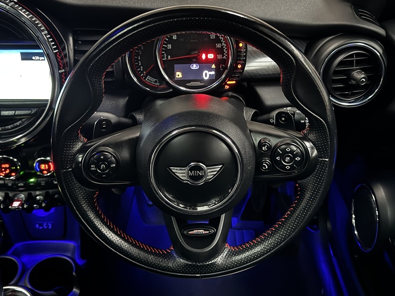 MINI Hatch 2.0 John Cooper Works Hatchback 3dr Petrol Auto Euro 6 (s/s) (231 ps) - U660