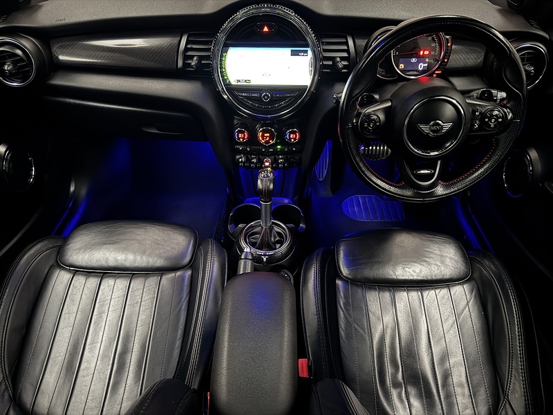 MINI Hatch 2.0 John Cooper Works Hatchback 3dr Petrol Auto Euro 6 (s/s) (231 ps) - U660