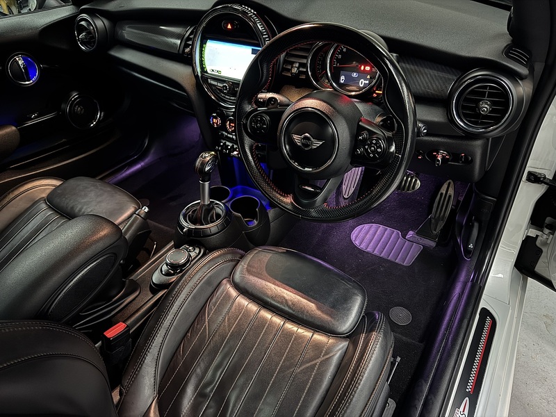 MINI Hatch 2.0 John Cooper Works Hatchback 3dr Petrol Auto Euro 6 (s/s) (231 ps) - U660