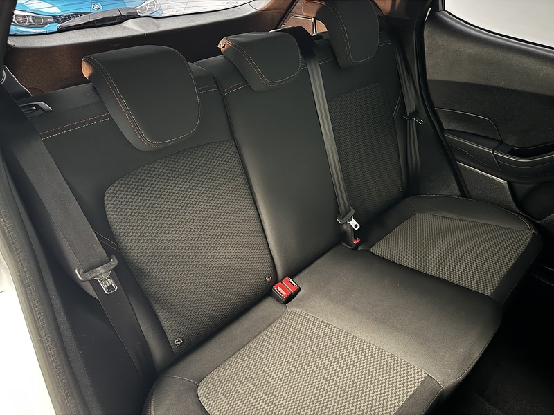 Ford Fiesta 1.0T EcoBoost ST-Line Hatchback 5dr Petrol Manual Euro 6 (s/s) (100 ps) - U664