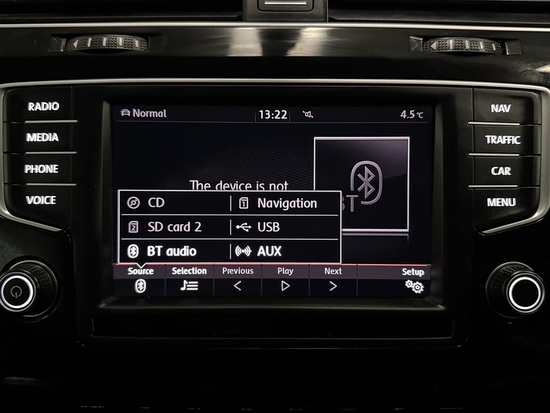 Volkswagen Golf 2.0 TSI BlueMotion Tech R Hatchback 5dr Petrol DSG 4Motion Euro 6 (s/s) (300 ps) - U666