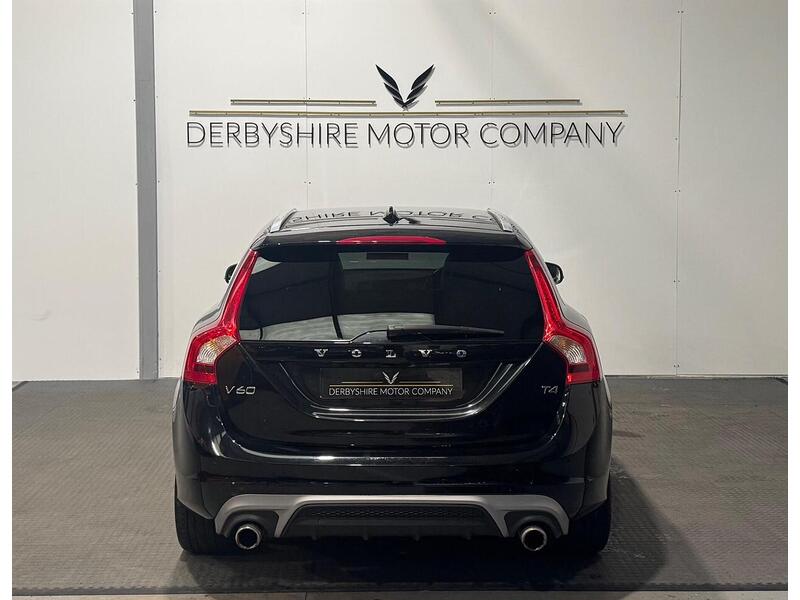 Volvo V60 2.0 T4 R-Design Lux Nav Estate 5dr Petrol Auto Euro 6 (s/s) (190 ps) - U743