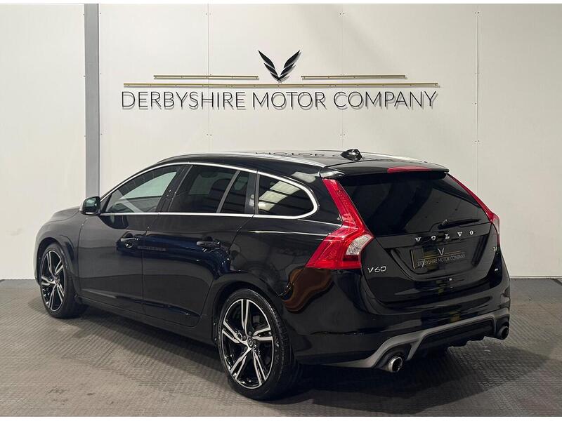 Volvo V60 2.0 T4 R-Design Lux Nav Estate 5dr Petrol Auto Euro 6 (s/s) (190 ps) - U743