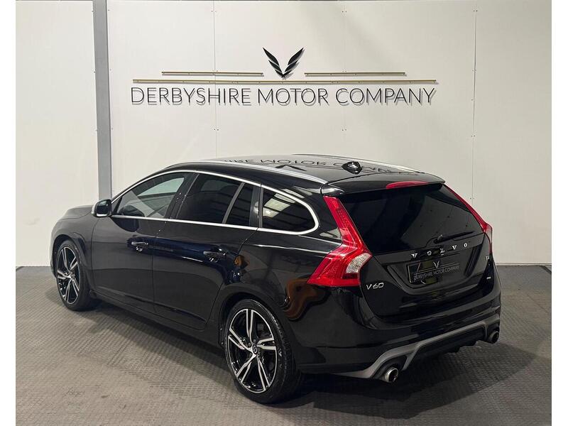 Volvo V60 2.0 T4 R-Design Lux Nav Estate 5dr Petrol Auto Euro 6 (s/s) (190 ps) - U743