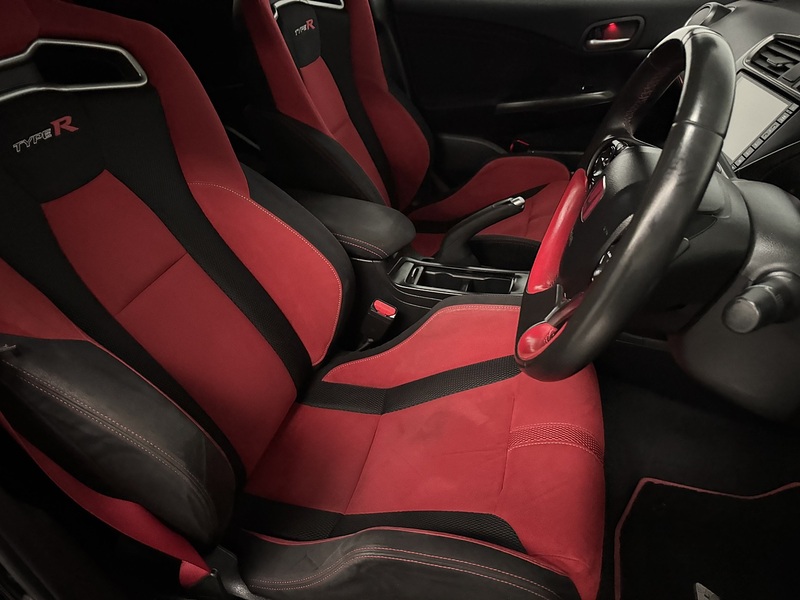 Honda Civic 2.0 i-VTEC Type R GT Hatchback 5dr Petrol Manual Euro 6 (s/s) (310 ps) - U767