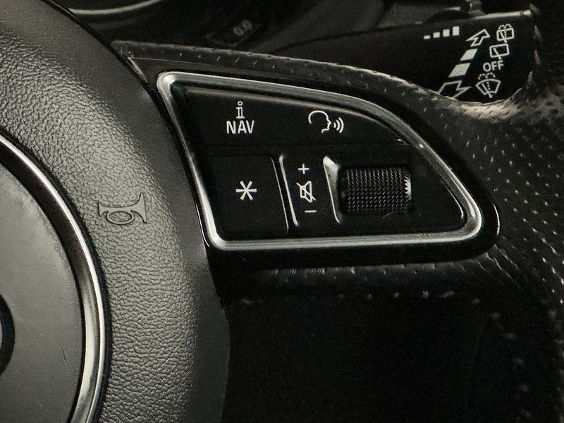 Audi A1 1.4 TFSI CoD Black Edition Sportback 5dr Petrol Manual Euro 6 (s/s) (150 ps) - U801