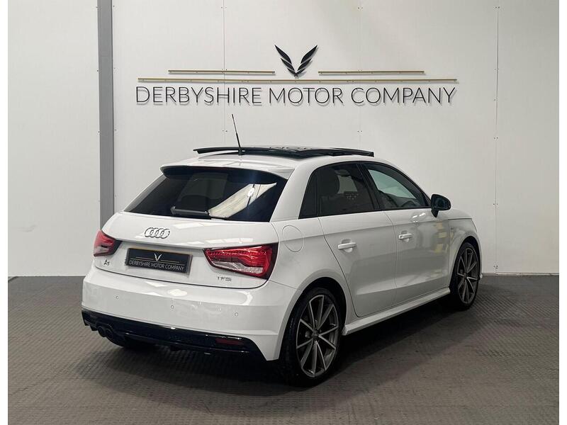 Audi A1 1.4 TFSI CoD Black Edition Sportback 5dr Petrol Manual Euro 6 (s/s) (150 ps) - U801