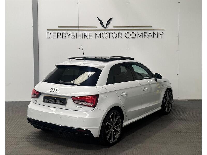 Audi A1 1.4 TFSI CoD Black Edition Sportback 5dr Petrol Manual Euro 6 (s/s) (150 ps) - U801