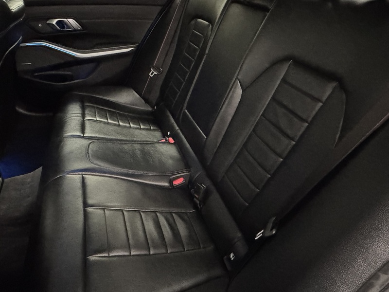 BMW 3 Series 2.0 330e 12kWh M Sport Saloon 4dr Petrol Plug-in Hybrid Auto Euro 6 (s/s) (292 ps) - U804