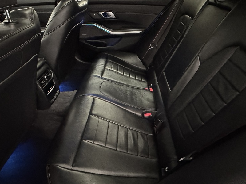 BMW 3 Series 2.0 330e 12kWh M Sport Saloon 4dr Petrol Plug-in Hybrid Auto Euro 6 (s/s) (292 ps) - U804