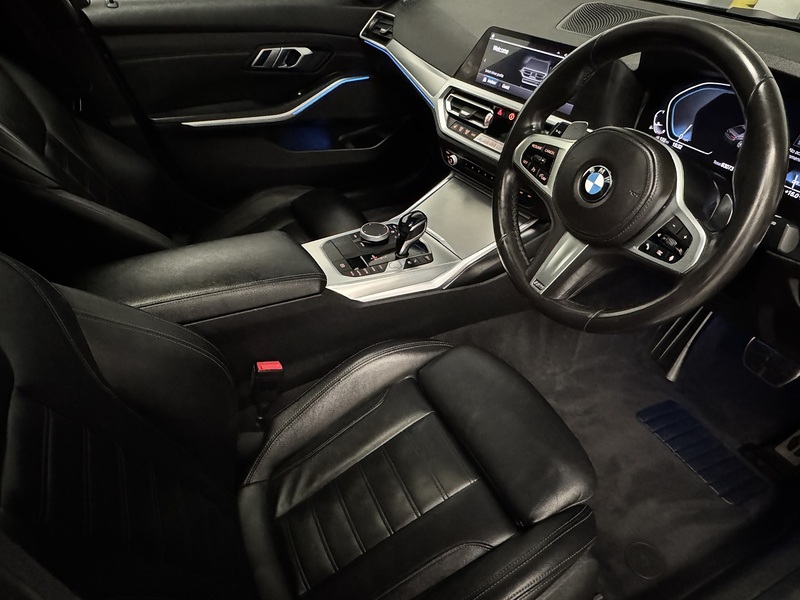 BMW 3 Series 2.0 330e 12kWh M Sport Saloon 4dr Petrol Plug-in Hybrid Auto Euro 6 (s/s) (292 ps) - U804