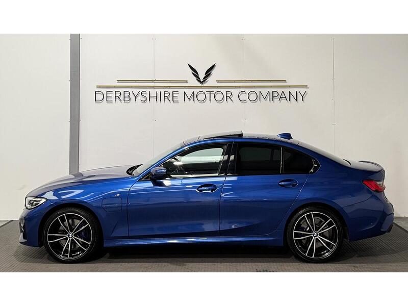 BMW 3 Series 2.0 330e 12kWh M Sport Saloon 4dr Petrol Plug-in Hybrid Auto Euro 6 (s/s) (292 ps) - U804