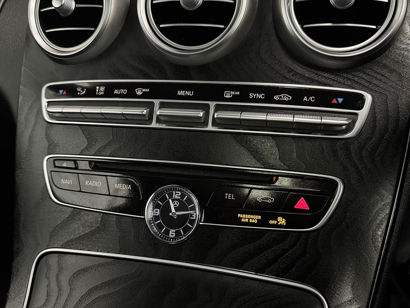 Mercedes-Benz C Class 2.1 C220d AMG Line (Premium Plus) Coupe 2dr Diesel G-Tronic+ Euro 6 (s/s) (170 ps) - U812