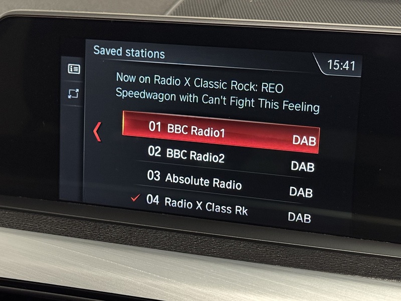 BMW 3 Series 2.0 320i M Sport Shadow Edition Touring 5dr Petrol Auto xDrive Euro 6 (s/s) (184 ps) - U815