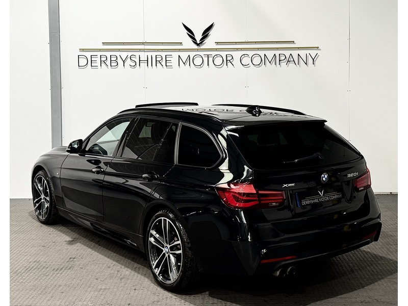 BMW 3 Series 2.0 320i M Sport Shadow Edition Touring 5dr Petrol Auto xDrive Euro 6 (s/s) (184 ps) - U815