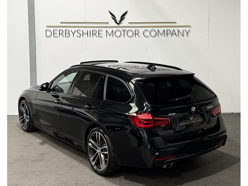 BMW 3 Series 2.0 320i M Sport Shadow Edition Touring 5dr Petrol Auto xDrive Euro 6 (s/s) (184 ps) - U815