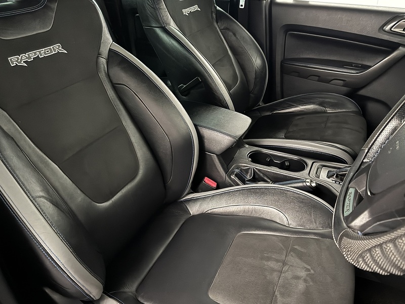 Ford Ranger 2.0 EcoBlue Raptor Pickup Double Cab 4dr Diesel Auto 4WD Euro 6 (s/s) (213 ps) - U816