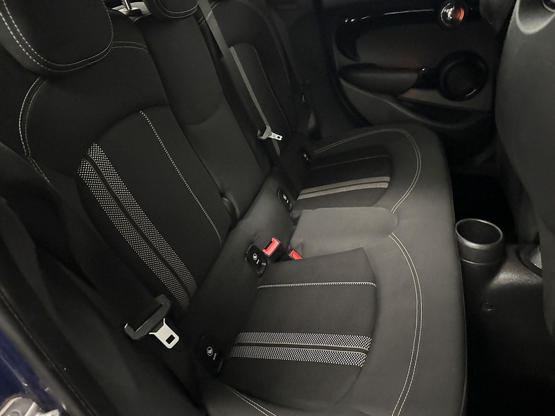 MINI Hatch 2.0 Cooper S Sport Hatchback 5dr Petrol Steptronic Euro 6 (s/s) (192 ps) - U821