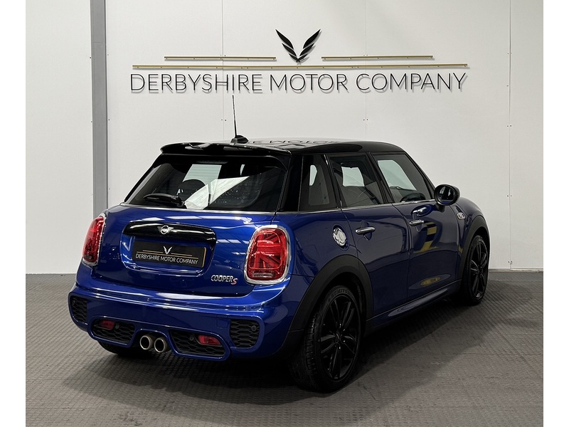 MINI Hatch 2.0 Cooper S Sport Hatchback 5dr Petrol Steptronic Euro 6 (s/s) (192 ps) - U821
