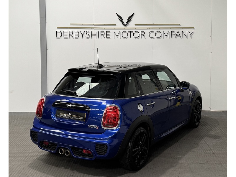 MINI Hatch 2.0 Cooper S Sport Hatchback 5dr Petrol Steptronic Euro 6 (s/s) (192 ps) - U821
