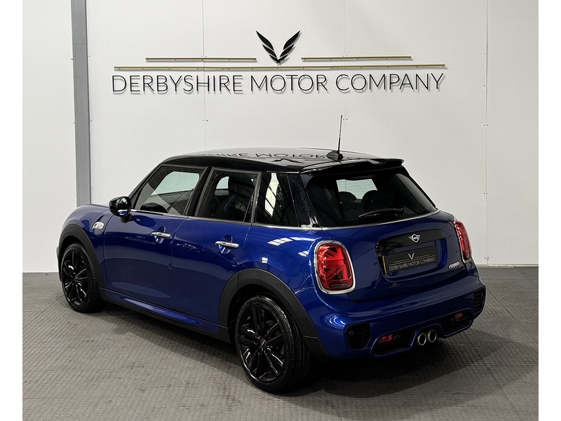 MINI Hatch 2.0 Cooper S Sport Hatchback 5dr Petrol Steptronic Euro 6 (s/s) (192 ps) - U821