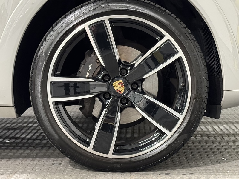 Porsche Cayenne 3.0T V6 Coupe 5dr Petrol TiptronicS 4WD Euro 6 (s/s) (340 ps) - U823