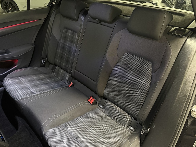 Volkswagen Golf 2.0 TDI GTD Hatchback 5dr Diesel DSG Euro 6 (s/s) (200 ps) - U831