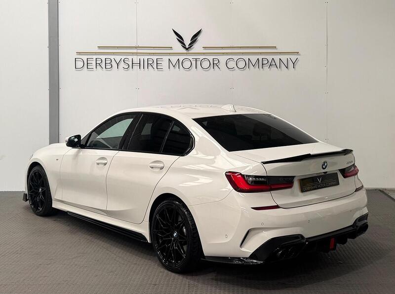 BMW 3 Series 2.0 320i M Sport Saloon 4dr Petrol Auto Euro 6 (s/s) (184 ps) - U844