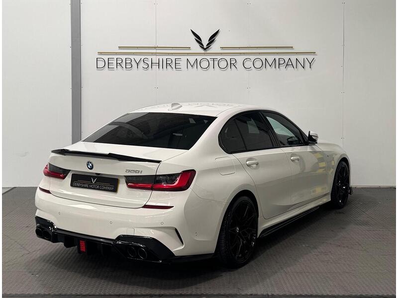 BMW 3 Series 2.0 320i M Sport Saloon 4dr Petrol Auto Euro 6 (s/s) (184 ps) - U844