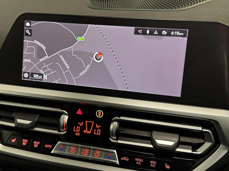 BMW 3 Series 2.0 320i M Sport Saloon 4dr Petrol Auto Euro 6 (s/s) (184 ps) - U844