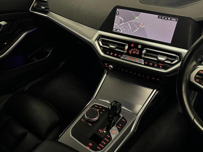 BMW 3 Series 2.0 320i M Sport Saloon 4dr Petrol Auto Euro 6 (s/s) (184 ps) - U844