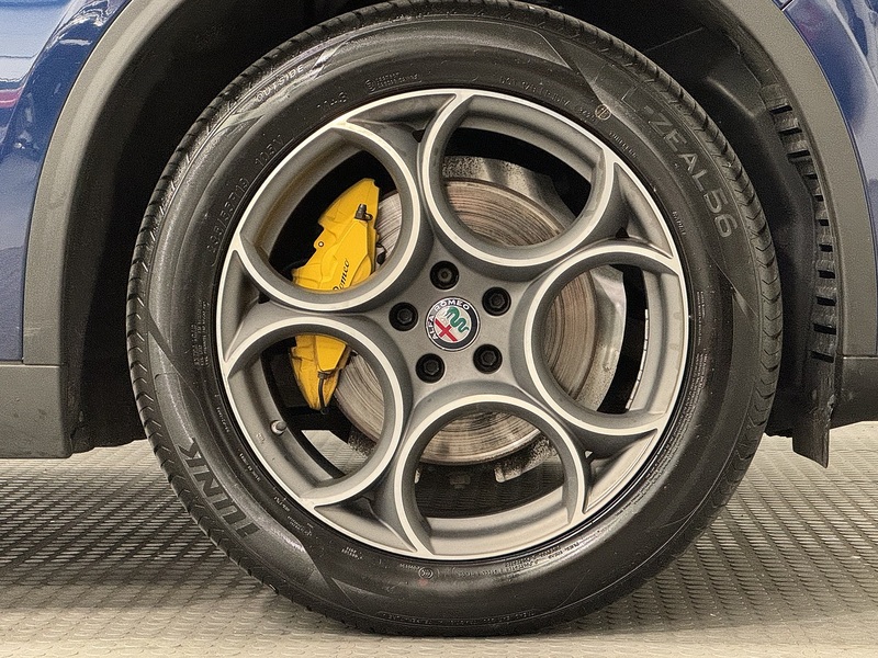 Alfa Romeo Stelvio 2.2 TD Speciale SUV 5dr Diesel Auto Q4 AWD Euro 6 (s/s) (210 ps) - U848