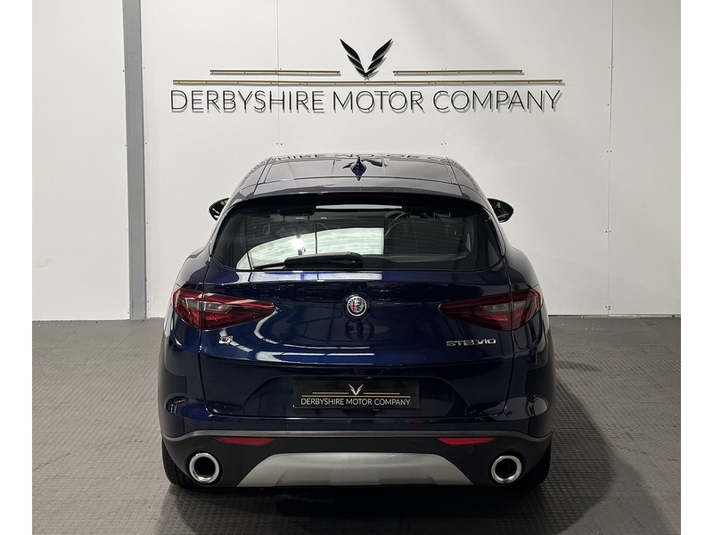 Alfa Romeo Stelvio 2.2 TD Speciale SUV 5dr Diesel Auto Q4 AWD Euro 6 (s/s) (210 ps) - U848