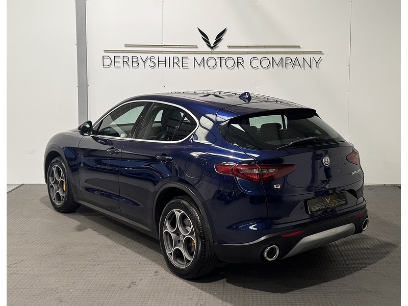 Alfa Romeo Stelvio 2.2 TD Speciale SUV 5dr Diesel Auto Q4 AWD Euro 6 (s/s) (210 ps) - U848
