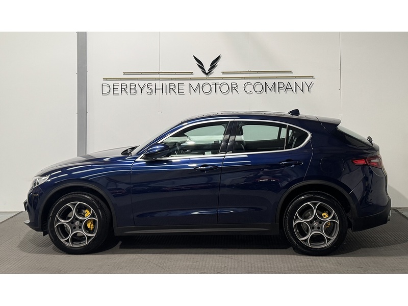 Alfa Romeo Stelvio 2.2 TD Speciale SUV 5dr Diesel Auto Q4 AWD Euro 6 (s/s) (210 ps) - U848