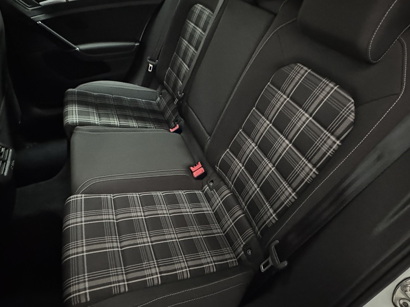 Volkswagen Golf 2.0 TDI GTD Hatchback 5dr Diesel DSG Euro 6 (s/s) (184 ps) - U859