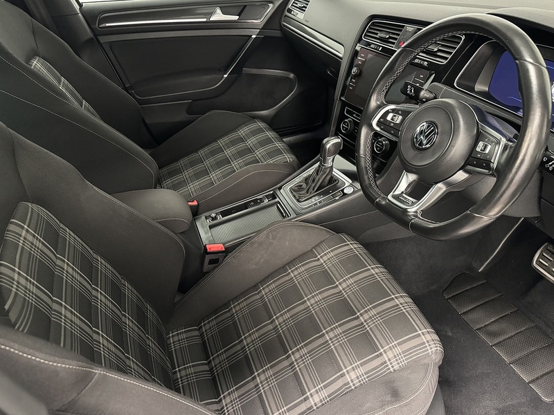 Volkswagen Golf 2.0 TDI GTD Hatchback 5dr Diesel DSG Euro 6 (s/s) (184 ps) - U859