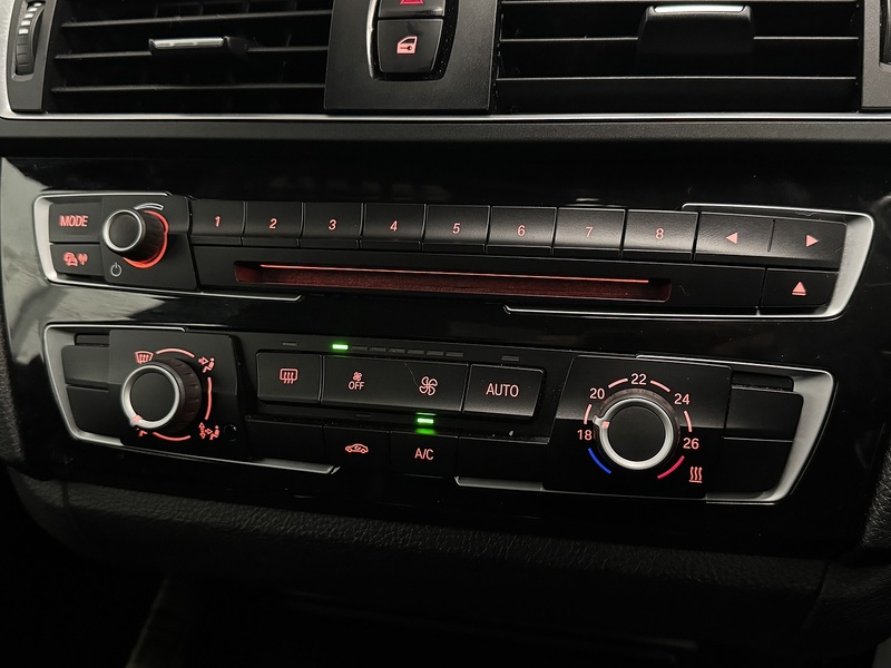 BMW 1 Series 1.5 118i M Sport Hatchback 3dr Petrol Auto Euro 6 (s/s) (136 ps) - U875