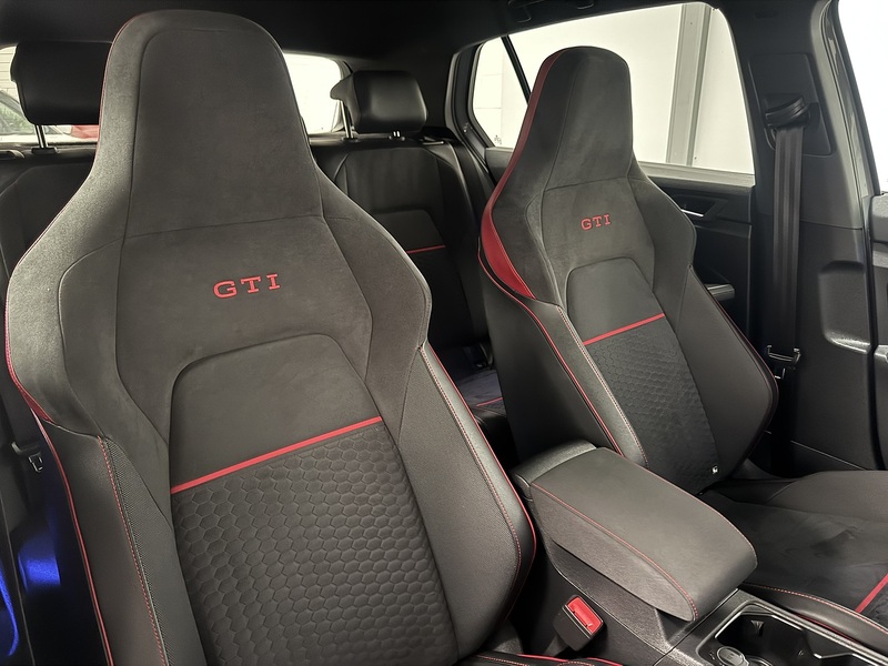 Volkswagen Golf 2.0 TSI GTI Clubsport 45 Hatchback 5dr Petrol DSG Euro 6 (s/s) (300 ps) - U876