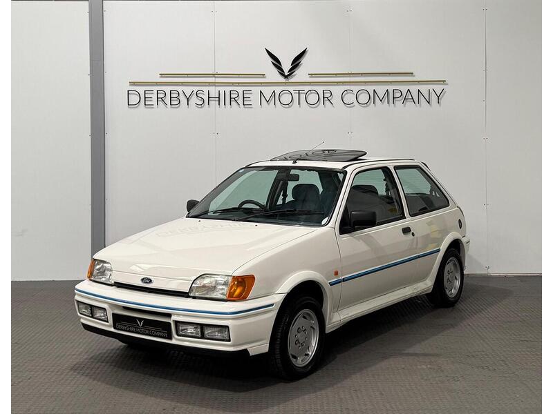Ford Fiesta Fiesta  Hatchback 1.6 Manual Petrol - U884