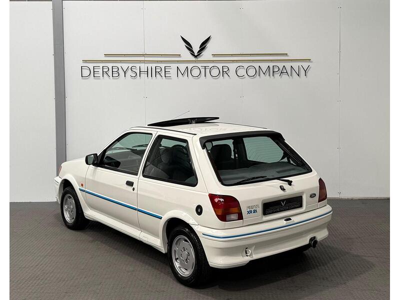 Ford Fiesta Fiesta  Hatchback 1.6 Manual Petrol - U884