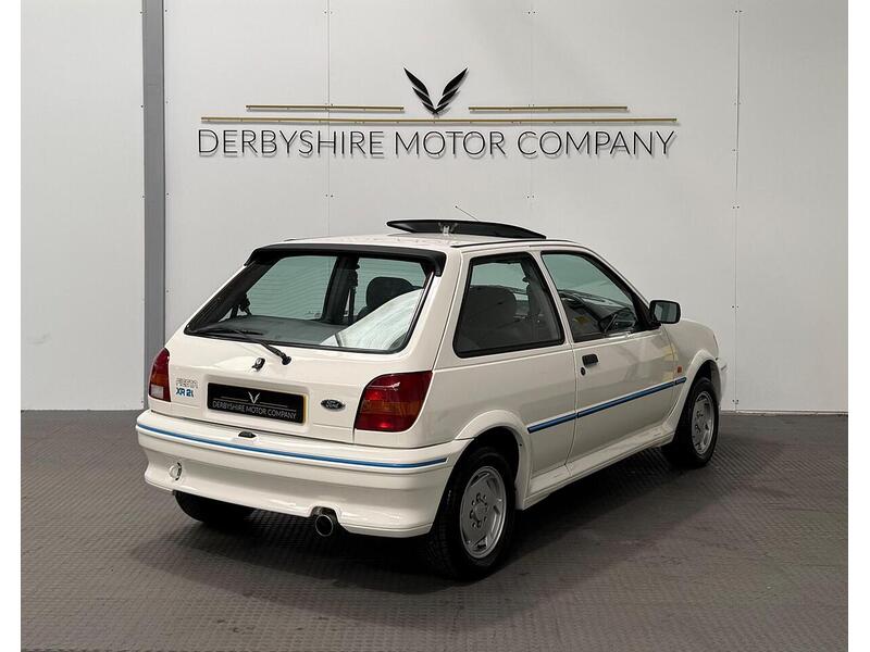 Ford Fiesta Fiesta  Hatchback 1.6 Manual Petrol - U884