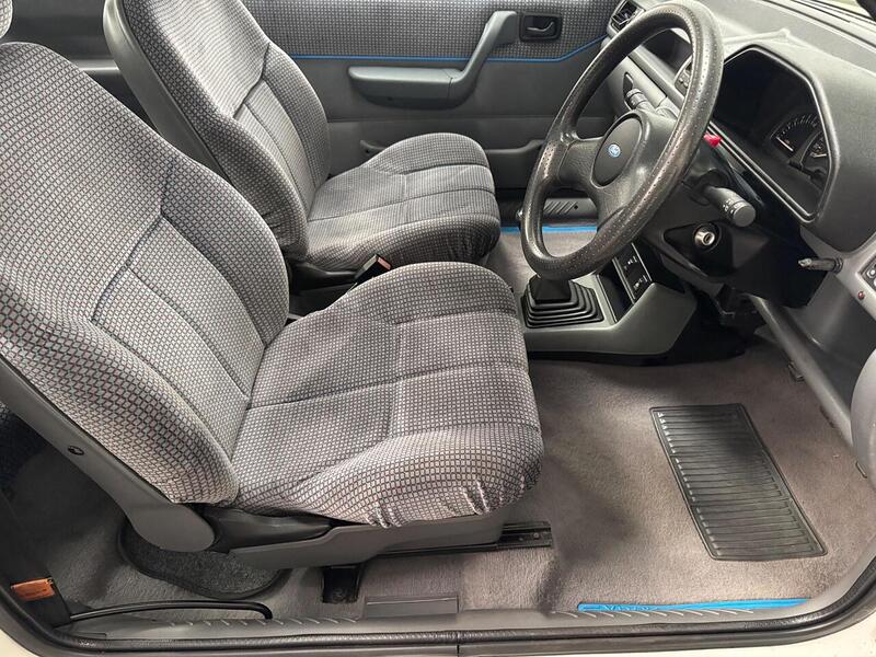Ford Fiesta Fiesta  Hatchback 1.6 Manual Petrol - U884