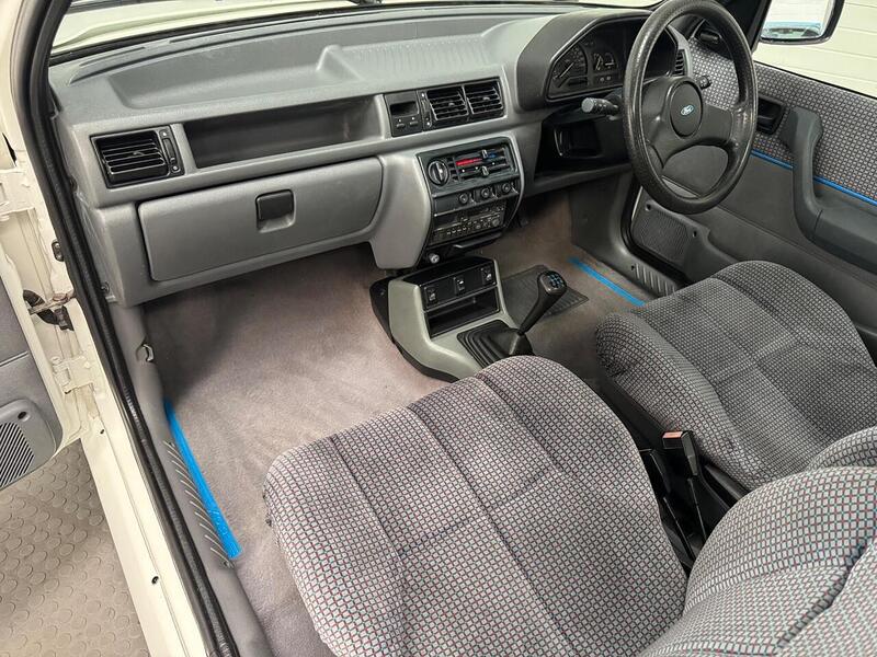 Ford Fiesta Fiesta  Hatchback 1.6 Manual Petrol - U884