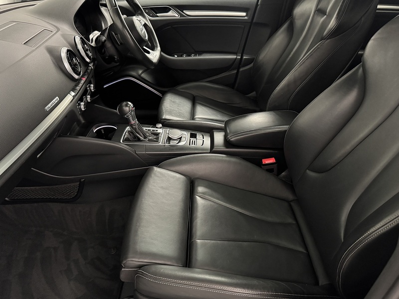 Audi S3 2.0 TFSI Black Edition Sportback 5dr Petrol S Tronic quattro Euro 6 (s/s) (310 ps) - U911