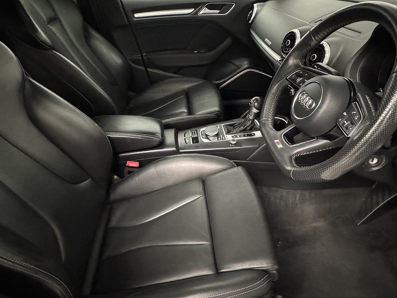 Audi S3 2.0 TFSI Black Edition Sportback 5dr Petrol S Tronic quattro Euro 6 (s/s) (310 ps) - U911