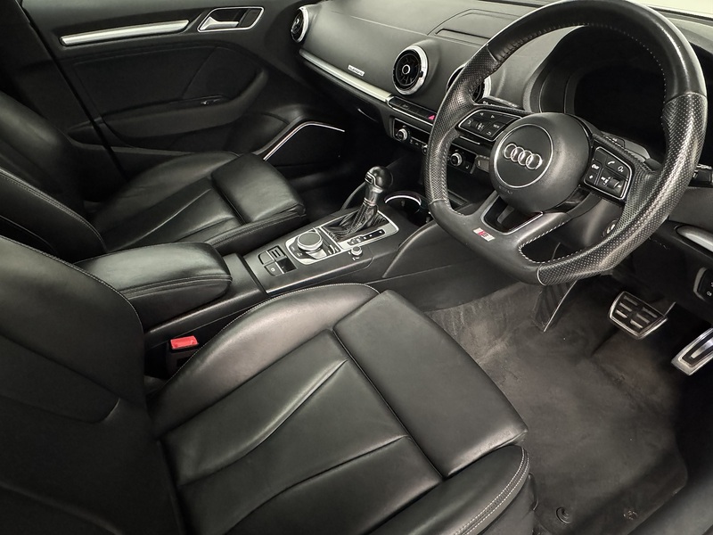 Audi S3 2.0 TFSI Black Edition Sportback 5dr Petrol S Tronic quattro Euro 6 (s/s) (310 ps) - U911