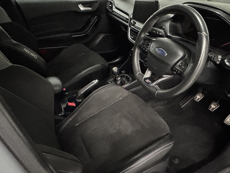 Ford Fiesta 1.5T EcoBoost ST-3 Hatchback 5dr Petrol Manual Euro 6 (s/s) (200 ps) - U927